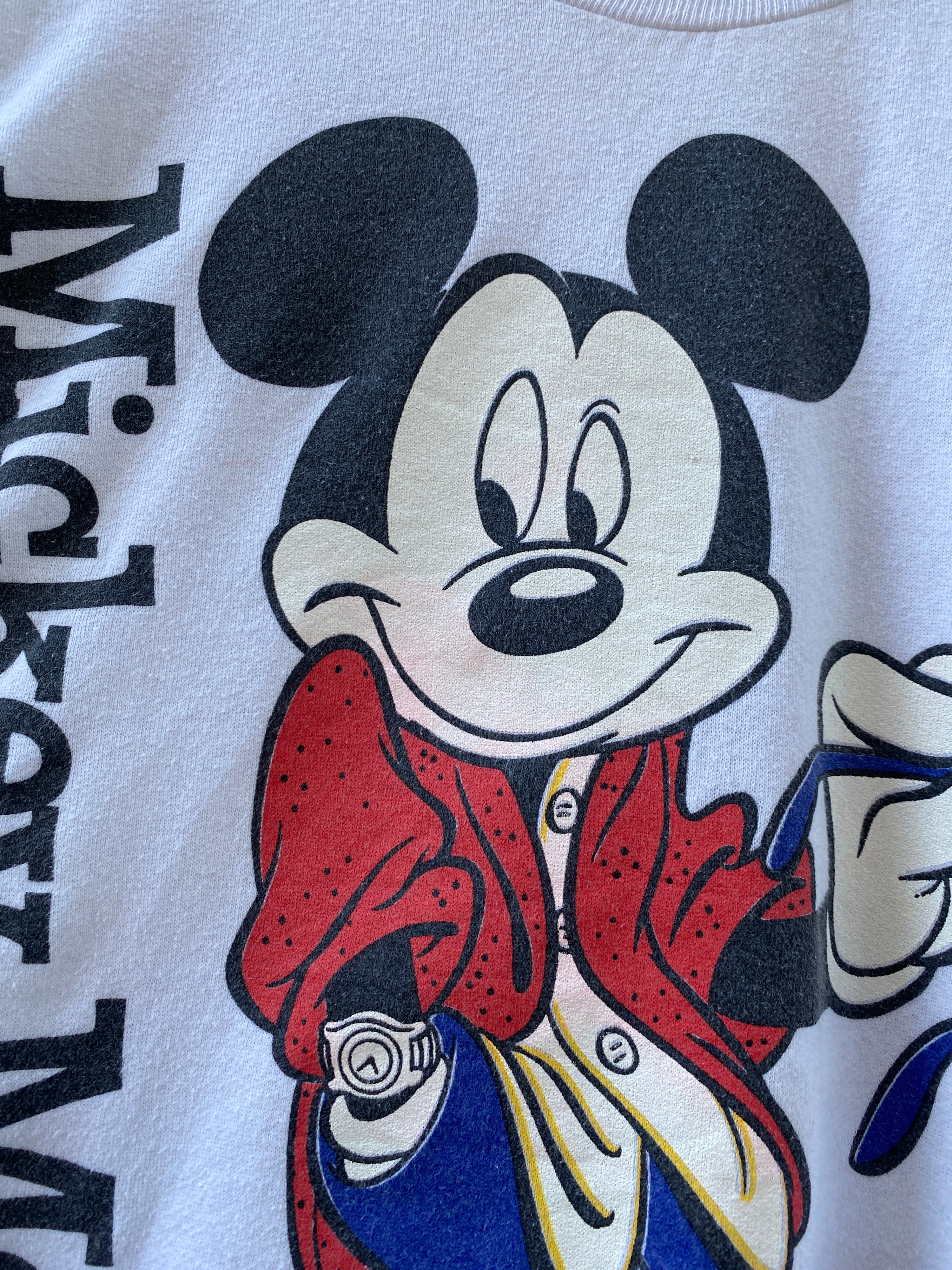 M/L - Vintage 90s Mickey Mouse Leaning Jumper